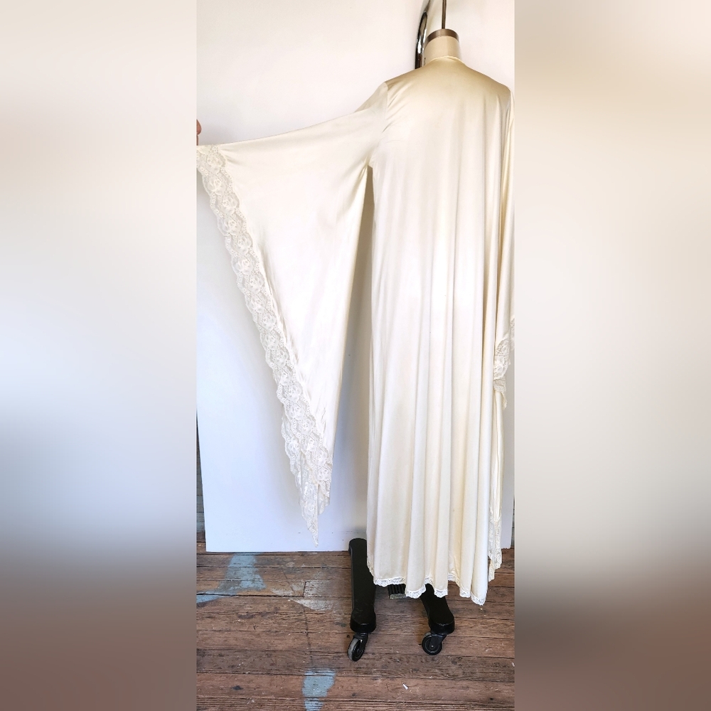 Vintage Very Long Sleeves Robe Bed Jacket Kimono with Lace Trim Duster XS S - Picture 6 of 10